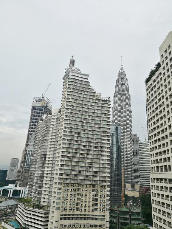 Vortex Suite Klcc By Idaris Kuala Lumpur Bagian luar foto